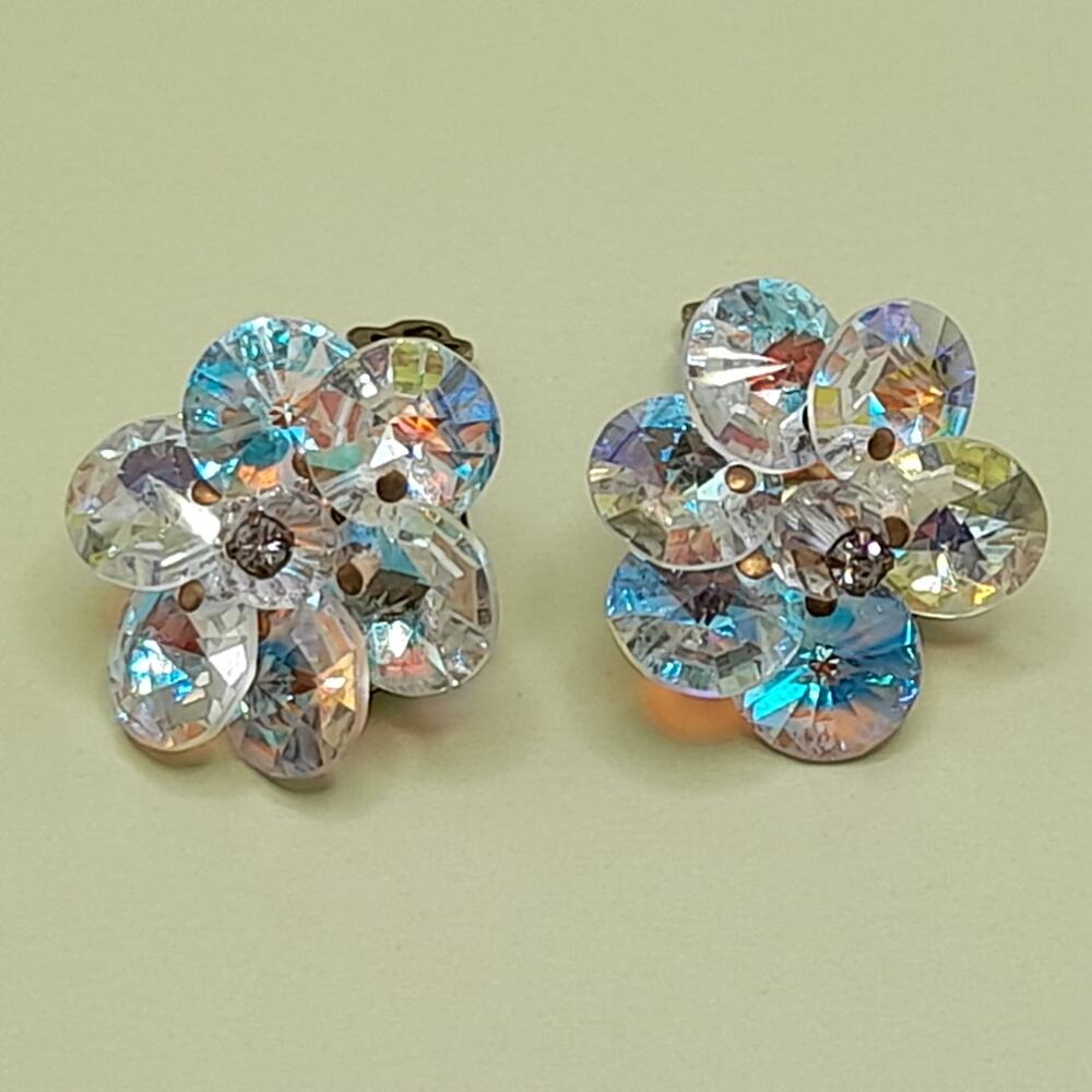 Vintage Aurora Borealis Flat Crystal Earrings, 1950s, 1 Inch